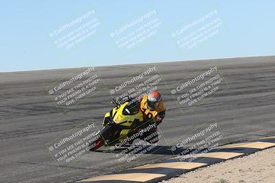 media/Oct-25-2025-Race Pace (Sat) [[47cce5476f]]/Non Verified (1st 20 Minutes of Every Hour)/1-Bowl (10am)/